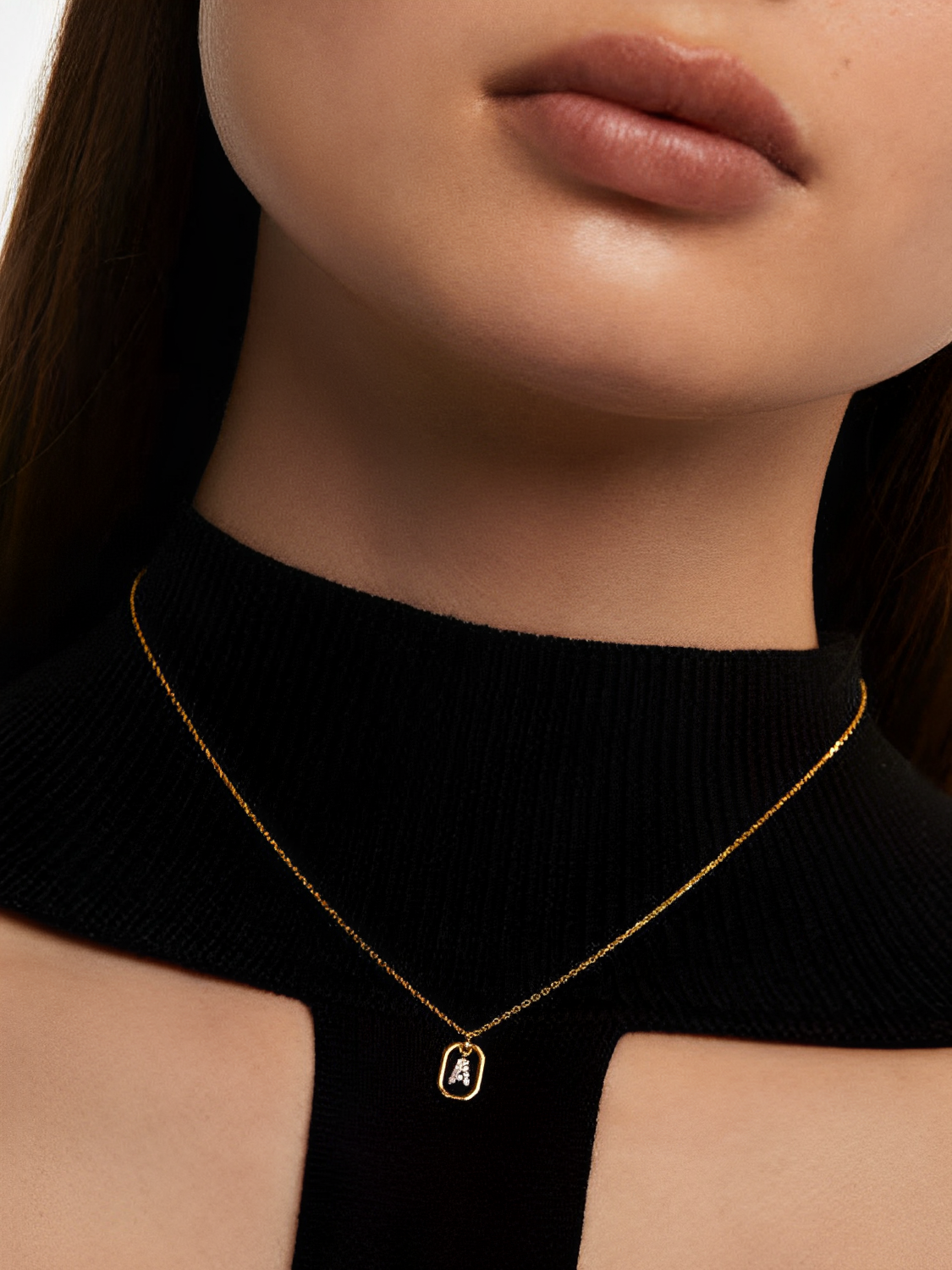 Essante™ Initial Ketting