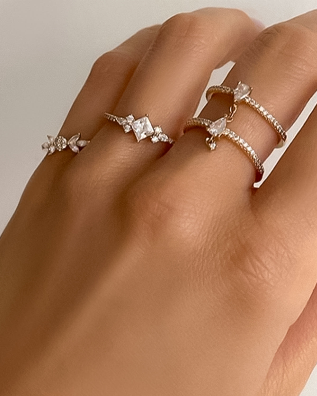 Levante™ Crown Ring